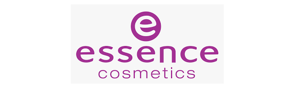 Essence-extreme-shine-volume-lipgloss-01-lrm93028